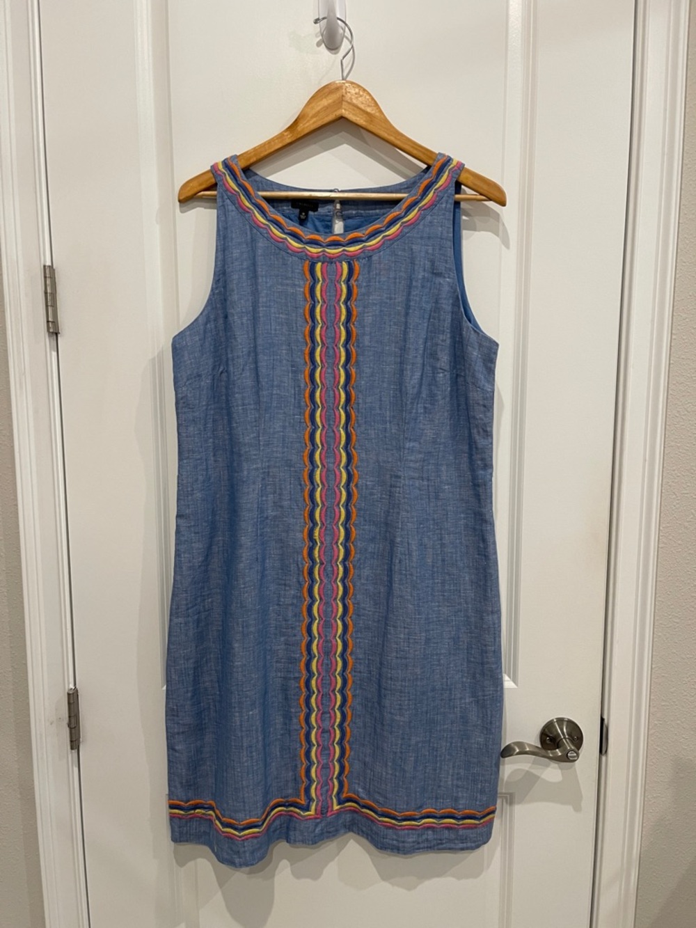Talbots Blue Chambray Sleeveless Shift Dress with Rainbow Scallop Trim